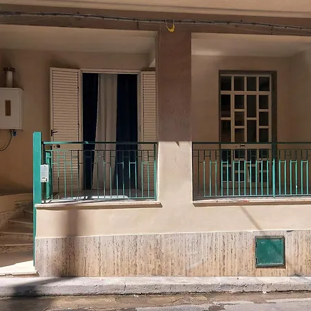 Naurra * Casteldaccia